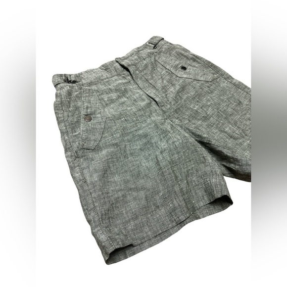 Athleta green linen shorts - Picture 3 of 7